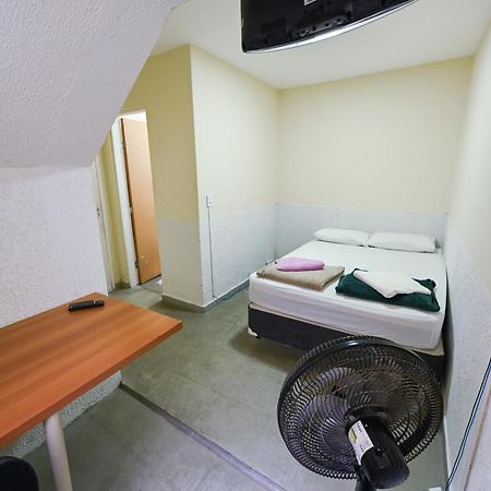 Espaço Viagi Hostel Taubaté Extérieur photo