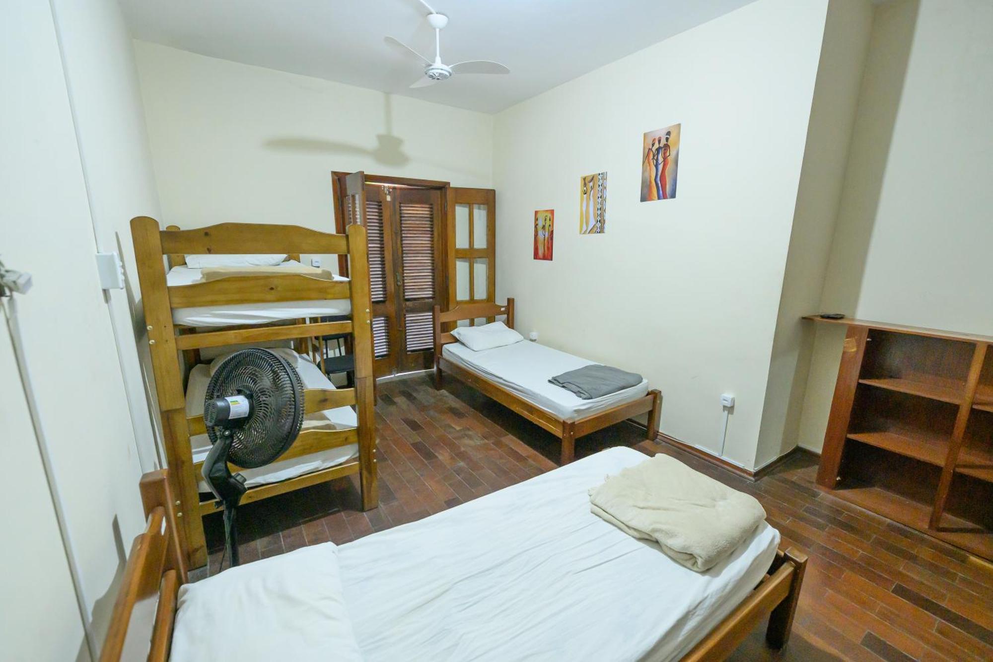Espaço Viagi Hostel Taubaté Extérieur photo
