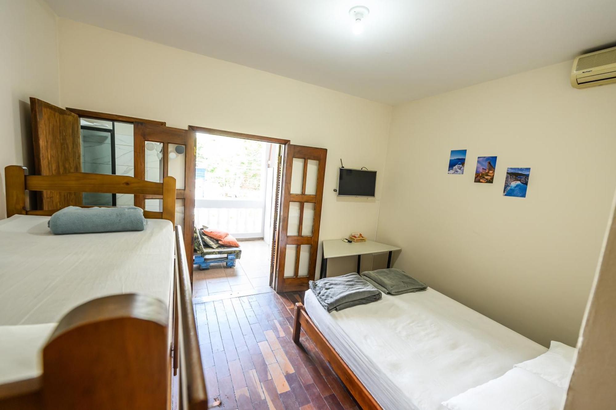 Espaço Viagi Hostel Taubaté Extérieur photo